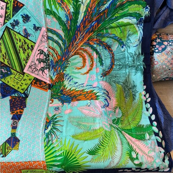 Hermès cashmere, equestrian/jungle themed scarf. Indescribably beautiful piece - Picture 12 of 16